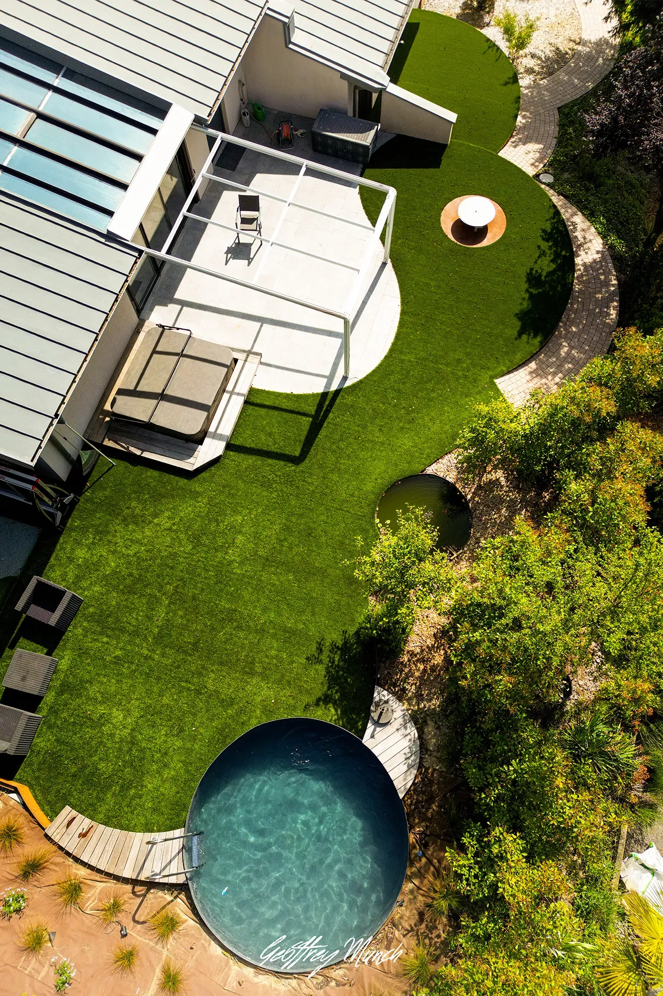 Terrasses, piscine, bassin biotopes